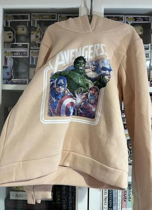 Худи героители