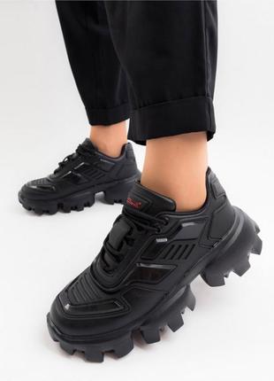 Чорні демісезонні кросівки на платформі2 фото