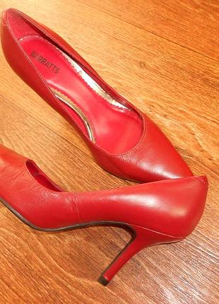 Шкіряні туфлі barratts - 36 розмір, устілка 23 см