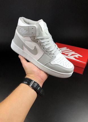 Мужские высокие кроссовки в стиле найк nike air jordan high демисезонные стильные кожаные жорданы