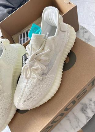 Adidas yeezy boost 350 v2 кроссовки4 фото