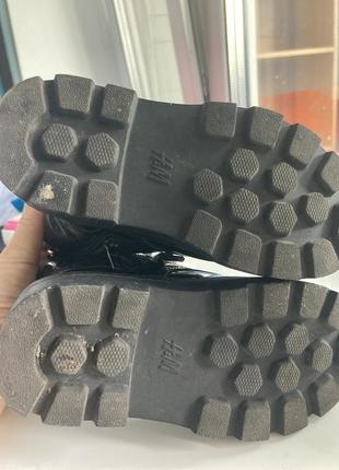 Ботінки осінь лак h&m, на широку ногу 7