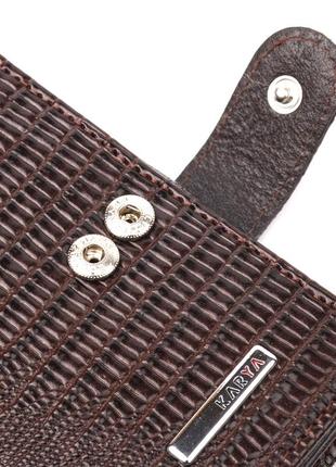 Лакированное мужское портмоне из фактурной кожи karya 21046 коричневый3 фото