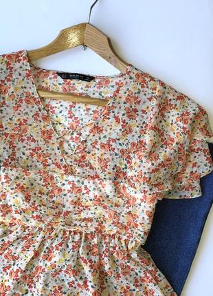 Базовая блуза/ лёгкий шифоновый топ/ блузка в цветочный принт/воздушная нарядная блуза/футболка/топ на завязках/zara7 фото