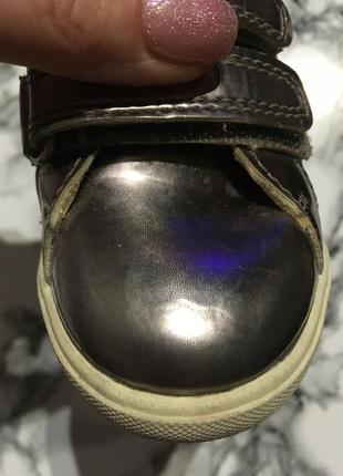 Бомбические кроссовки oshkosh металлик 14 см по стельке3 фото