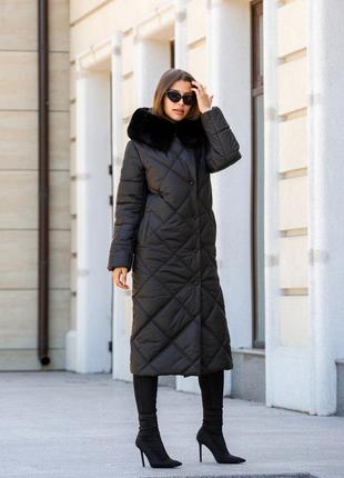 Стильное зимнее женское пальто из плащевки с капюшоном и поясом2 фото