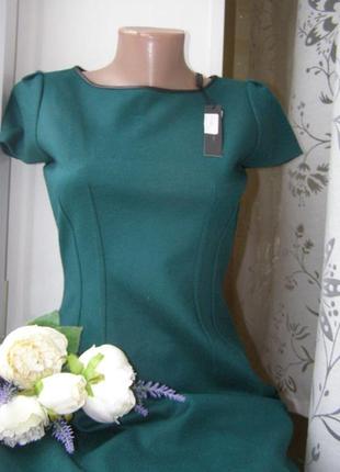 Elie tahari теплое платье 80% шерсть размер 36-38. оригинал, новый