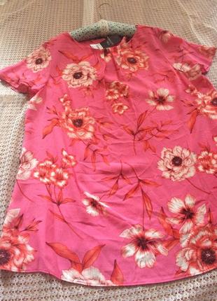 Яркая стильная розовая блузка в цветы на высокий рост wallis2 фото