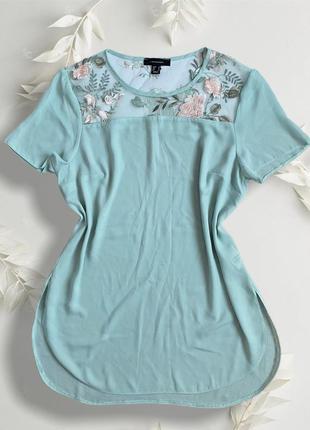 Нарядная блуза в цветы с вышивкой с сеткой футболка шифоновая2 фото