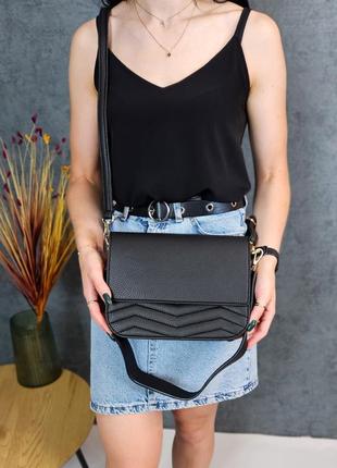 Стильна чорна сумка, жіноча сумочка на магнітних заклепках,два відділення,екошкіра,жіночі сумки8 фото