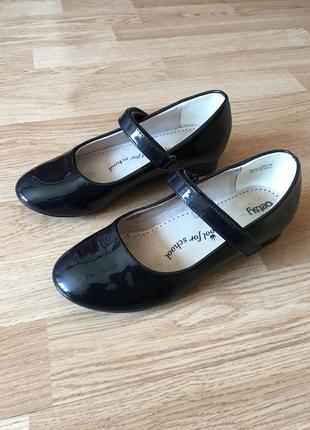 Туфли betsy