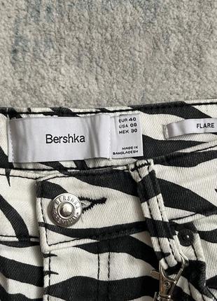 Джинси bershka кльош3 фото