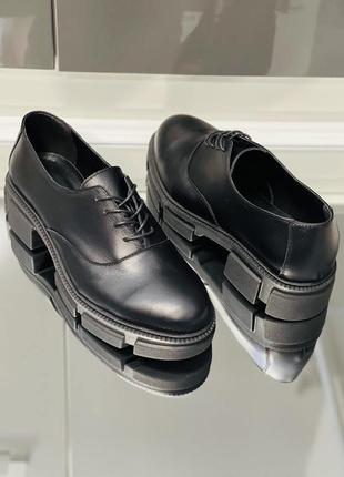 Туфлі низький хід / лофери натур шкіра чорні , під замовлення 36-43р всі кольори