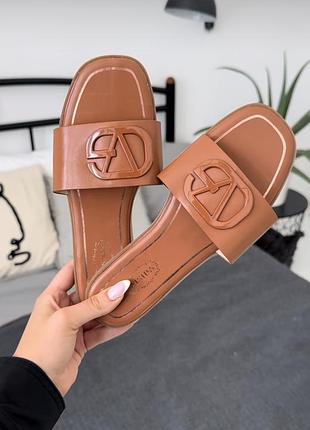 Жіночі шльопанці м'якенькі класика