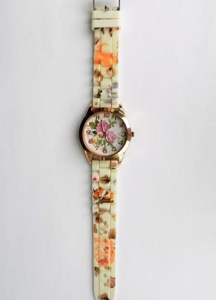 Годинник на руку з квітами, годинник жіночий3 фото