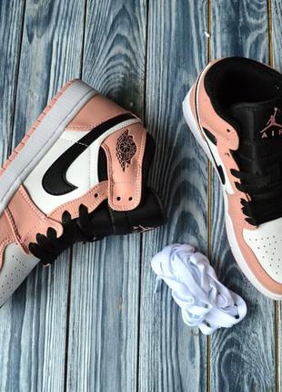 Nike air jordan 1 retro кроссовки женские кожаные топ найк джордан высокие осенние белые с розовой лицензия9 фото