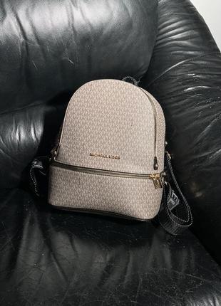 Рюкзак в стиле michael kors