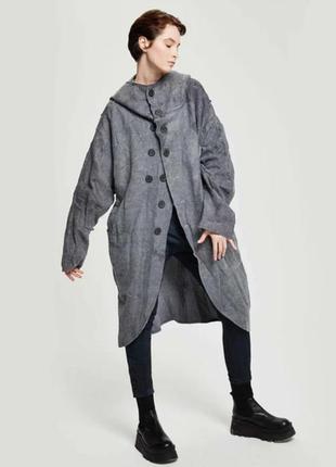 Жакет-пальто от umit unal в стиле rundholz