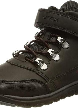 Нові демісезонні черевики geox xunday