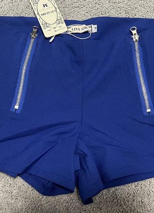 Короткие легкие шорты