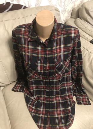 Жіноча сорочка в клітку