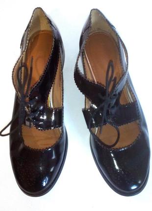 🌟 стильные лаковые туфли на низком ходу от бренда next, р.38 код t08092 фото