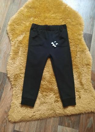 Штанці від lc waikiki на 18-24 м ( можуть бути і до 3 р)