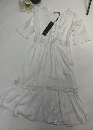 Котоновое белое платье-миди с кружевом vero moda