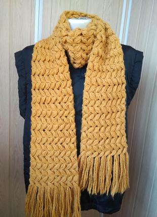 Модный жёлтый длинный шарф объёмной вязки палантин снуд3 фото