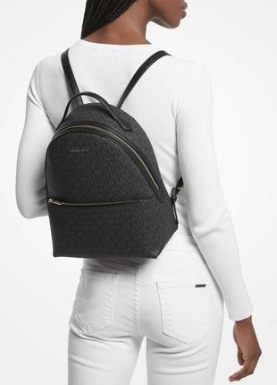 Рюкзак michael kors sheila medium logo backpack2 фото