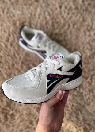 Кросівки reebok pyro white