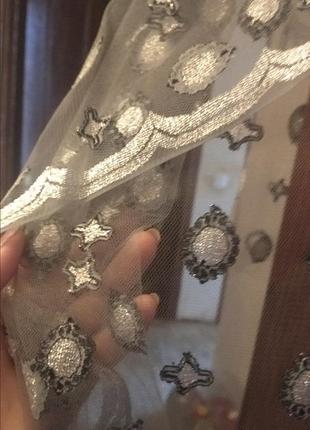 Красивый отрез прозрачной ткани по длине с обработанными краями размер 116см на 205см