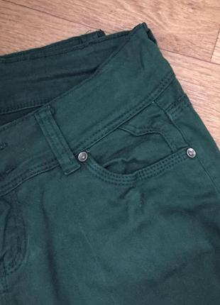 Зелёные женские штаны (с-м)7 фото