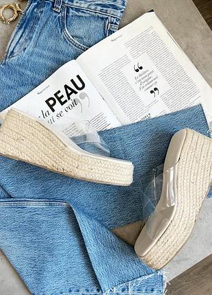 Неймовірні шльопанці від asos