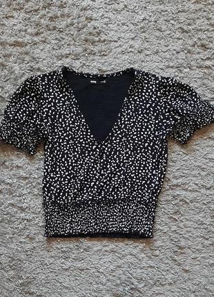 Топ у крапку