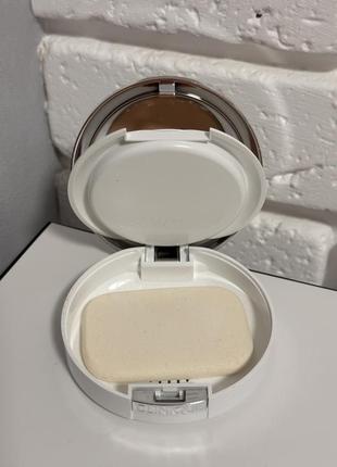 Крем пудра clinique beyond perfecting powder foundation3 фото