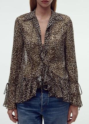 Ультрамодная блуза с рюшами zara