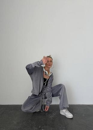 Оверсайз велюровый костюм8 фото