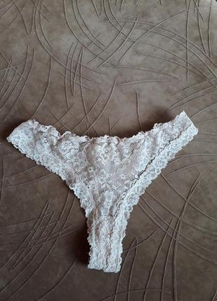Трусики из кружева