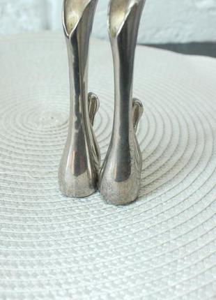 Мініатюрні вази лебедя в стилі ар-деко (посріблені). продаються парою.