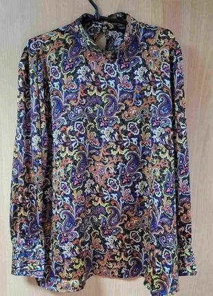 Блузка с принтом.