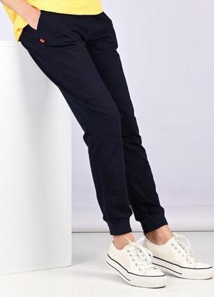 Спортивные штаны