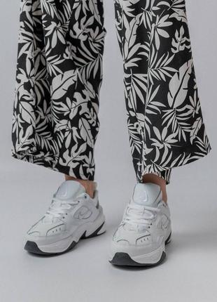 Жіночі кросівки nike m2k tekno premium white essential7 фото