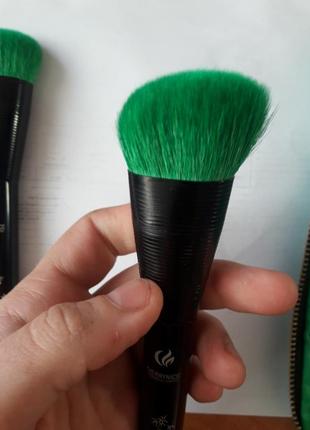 Пензлик зелена з козочки кабукі японія.