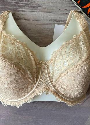 Кружевной лифчик бежевый
