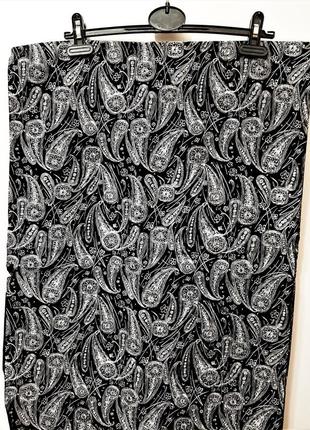 Красива тканина чорна орнамент пейслі модний принт білі "турецькі огірки" матеріал