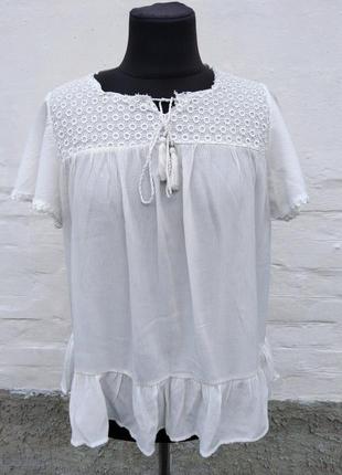Жіноча літня ошатна біла блузка4 фото