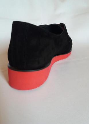 Туфли  макасины женские замшевые черные с красной подошвой на шнурке 41рзмер(последний)8 фото