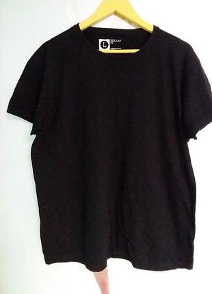 Черная мужская футболка 48-50 размера