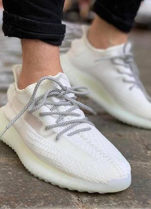 Кроссовки мужские текстильные спортивные adidas yeezy boost на каждый день демисезонные белые | модные мужские5 фото